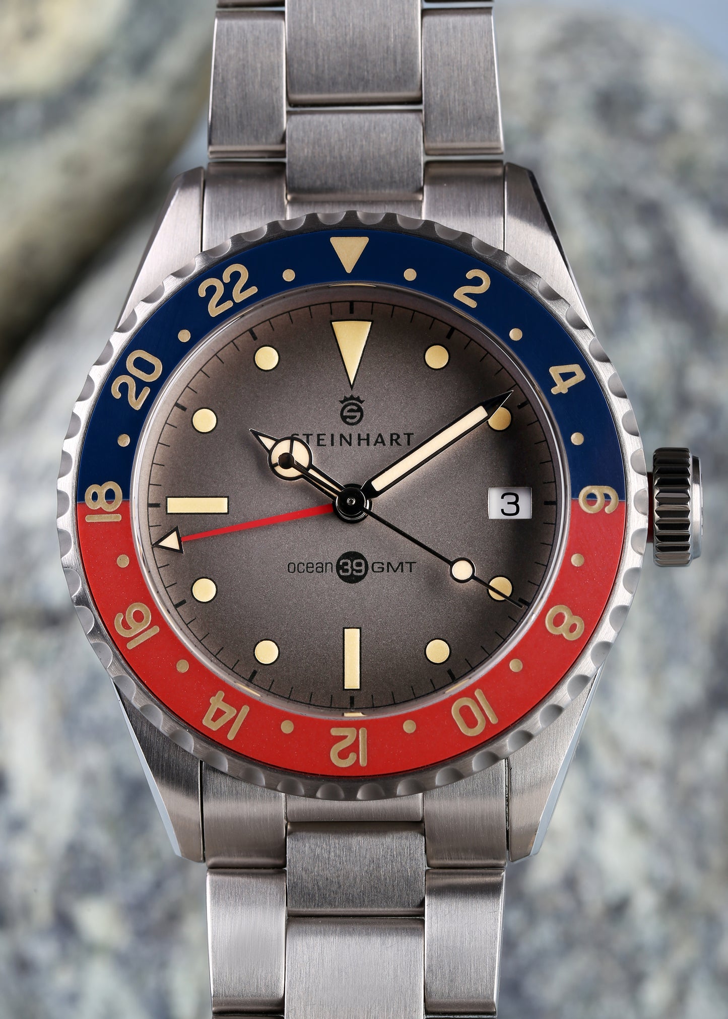 Ocean 39 vintage GMT Premium blue red Ceramik special OLKO edition "exclusively only here available"