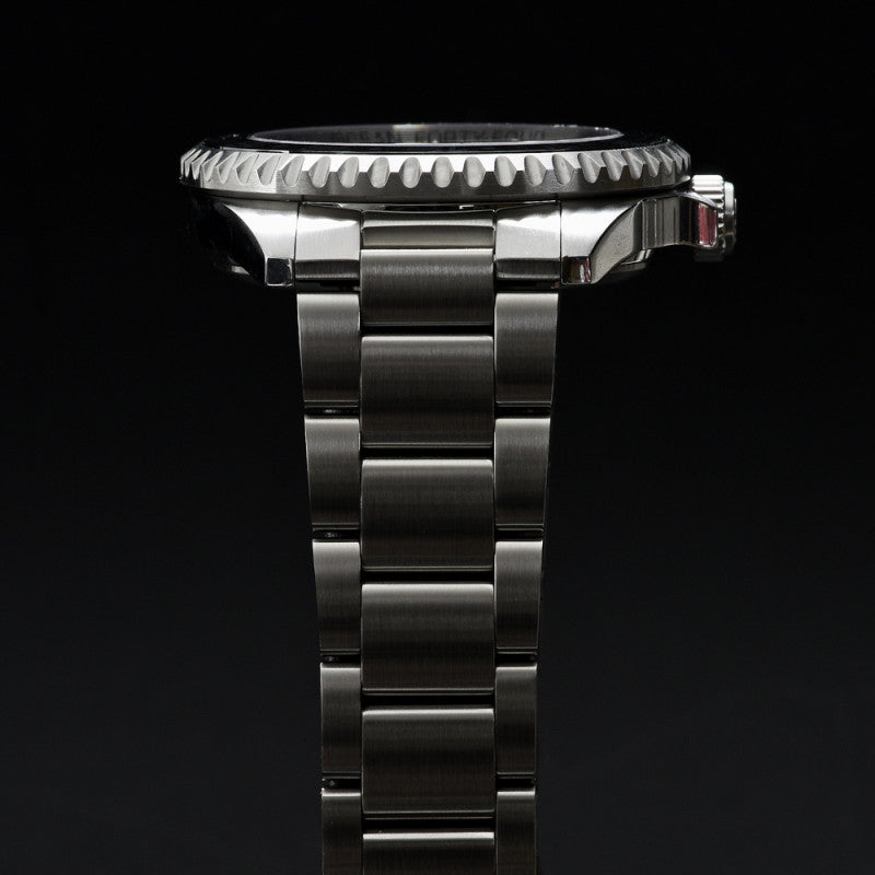 OCEAN 44 GMT BLACK Keramik