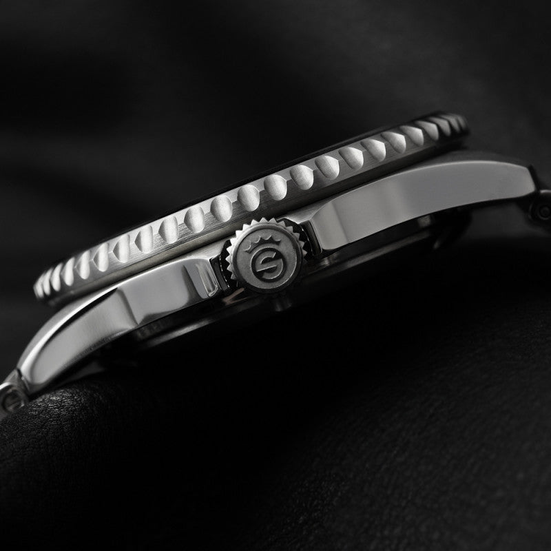 OCEAN 44 GMT BLACK Keramik