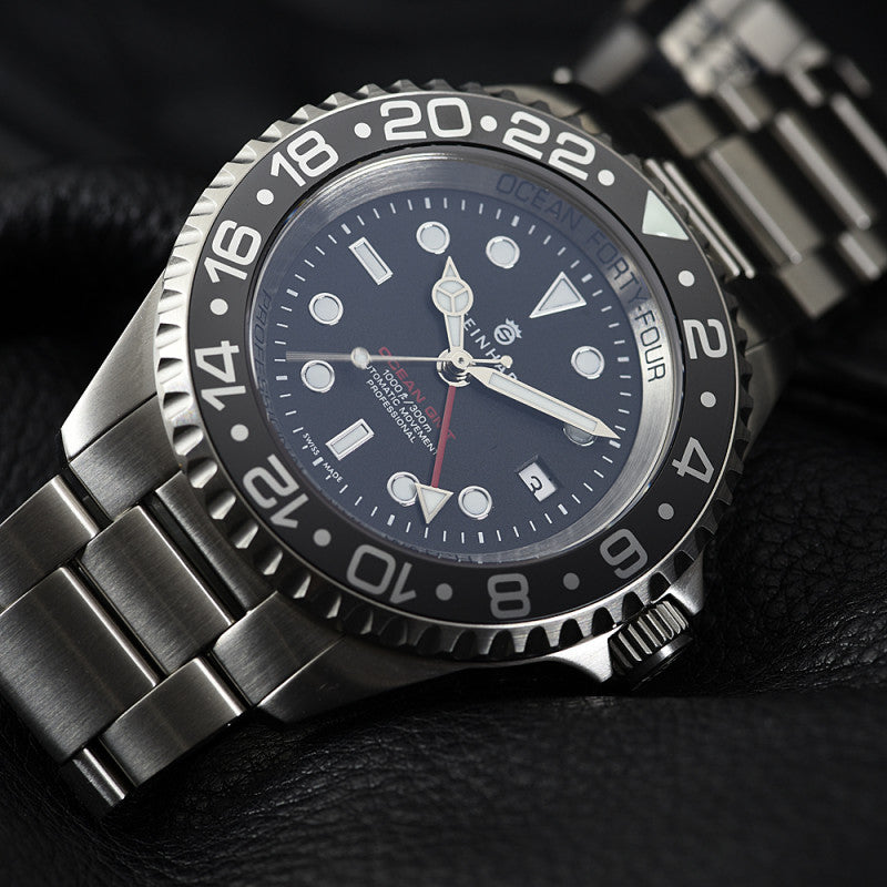 OCEAN 44 GMT BLACK Keramik