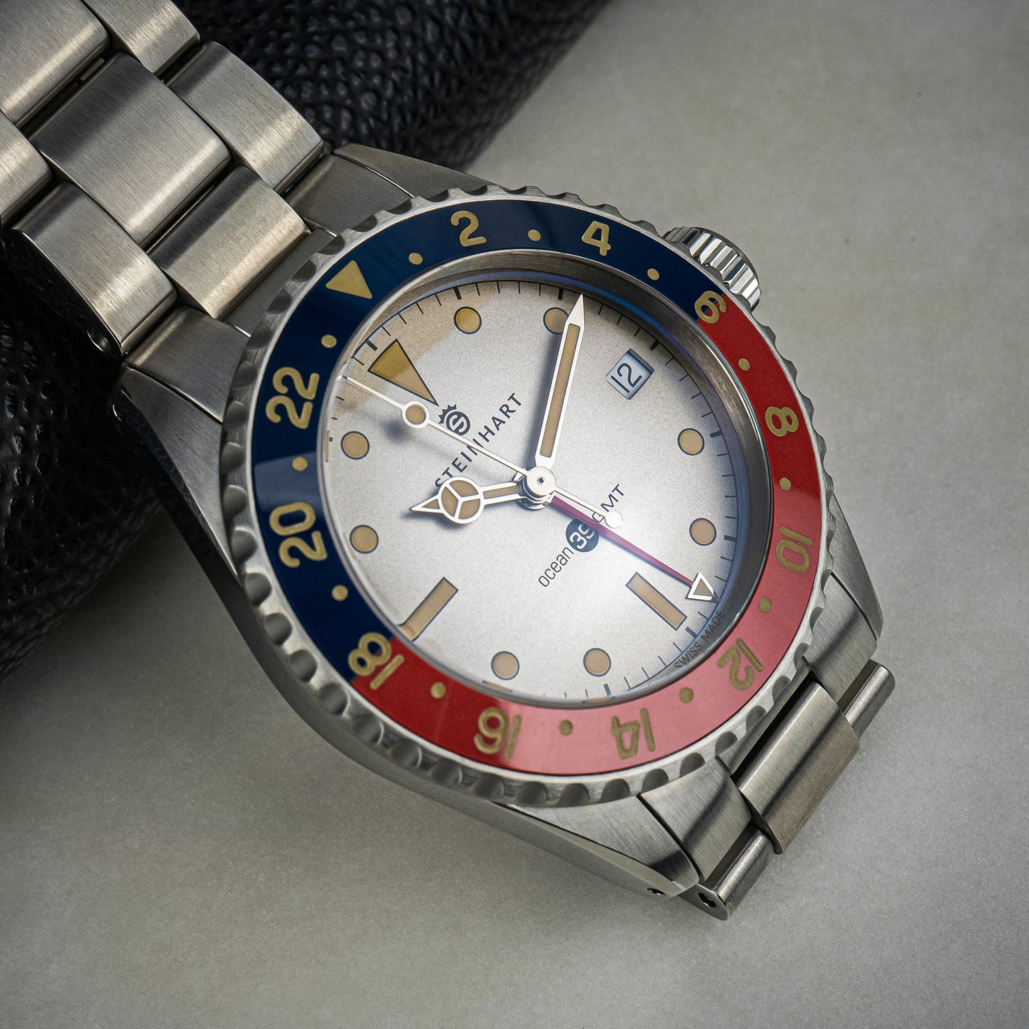 Ocean 39 vintage GMT Premium blue red Ceramik special OLKO edition "exclusively only here available"