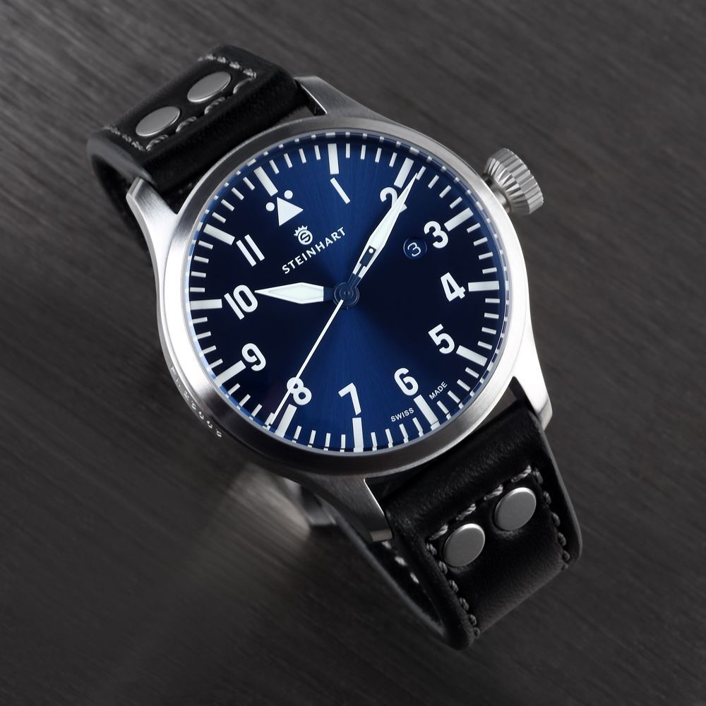 Nav B-Uhr 44 date