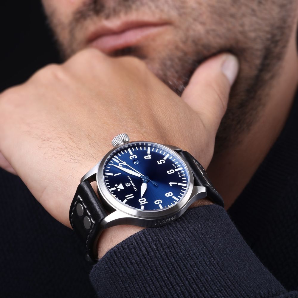 Nav B-Uhr 44 date