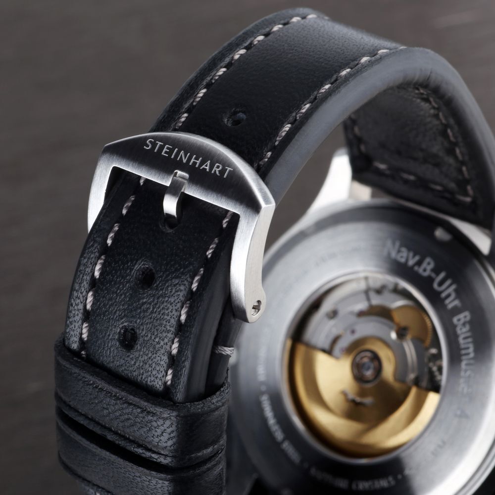 Nav B-Uhr 44 date red