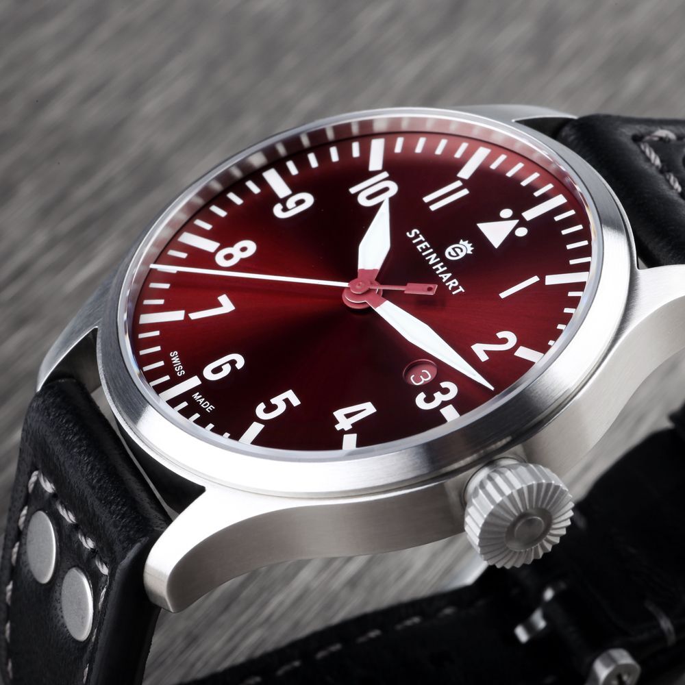 Nav B-Uhr 44 date red