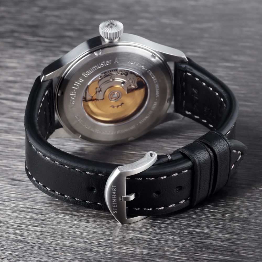 Nav B-Uhr 44 date red