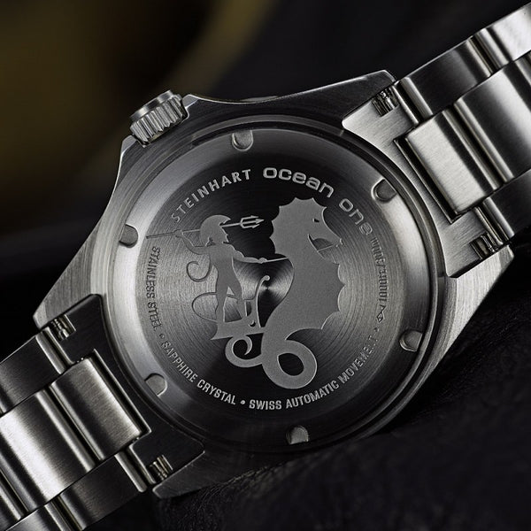 OCEAN One VINTAGE Red/NEW